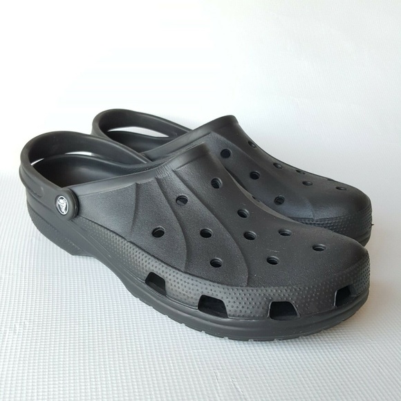 mens black crocs size 12